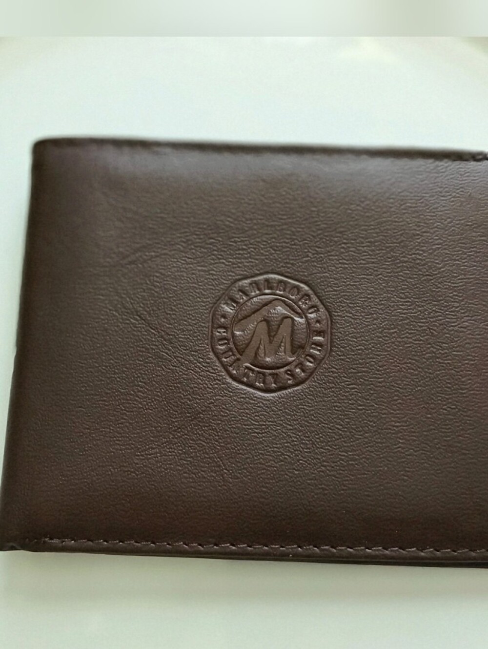 NWOT Men's Vintage Marlboro Country Store Dark Brown Genuine Leather Wallet